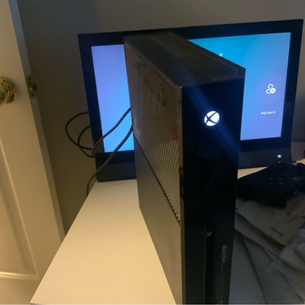 XBOX One Model 1540